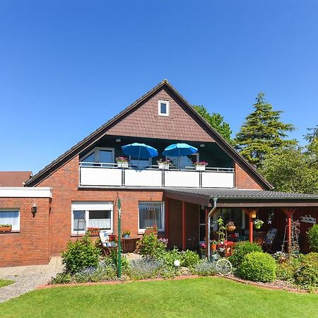 Ferienwohnung Haus Heimathafen Esens Exterior photo